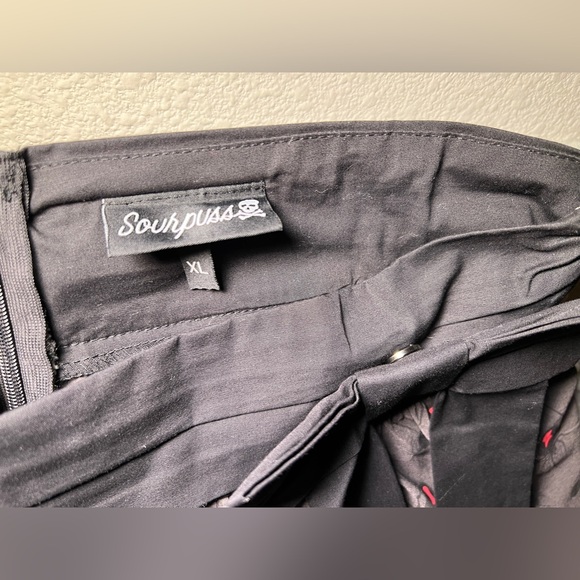 Sourpuss Black Widow Spider Swing Skirt size XL - Picture 9 of 10